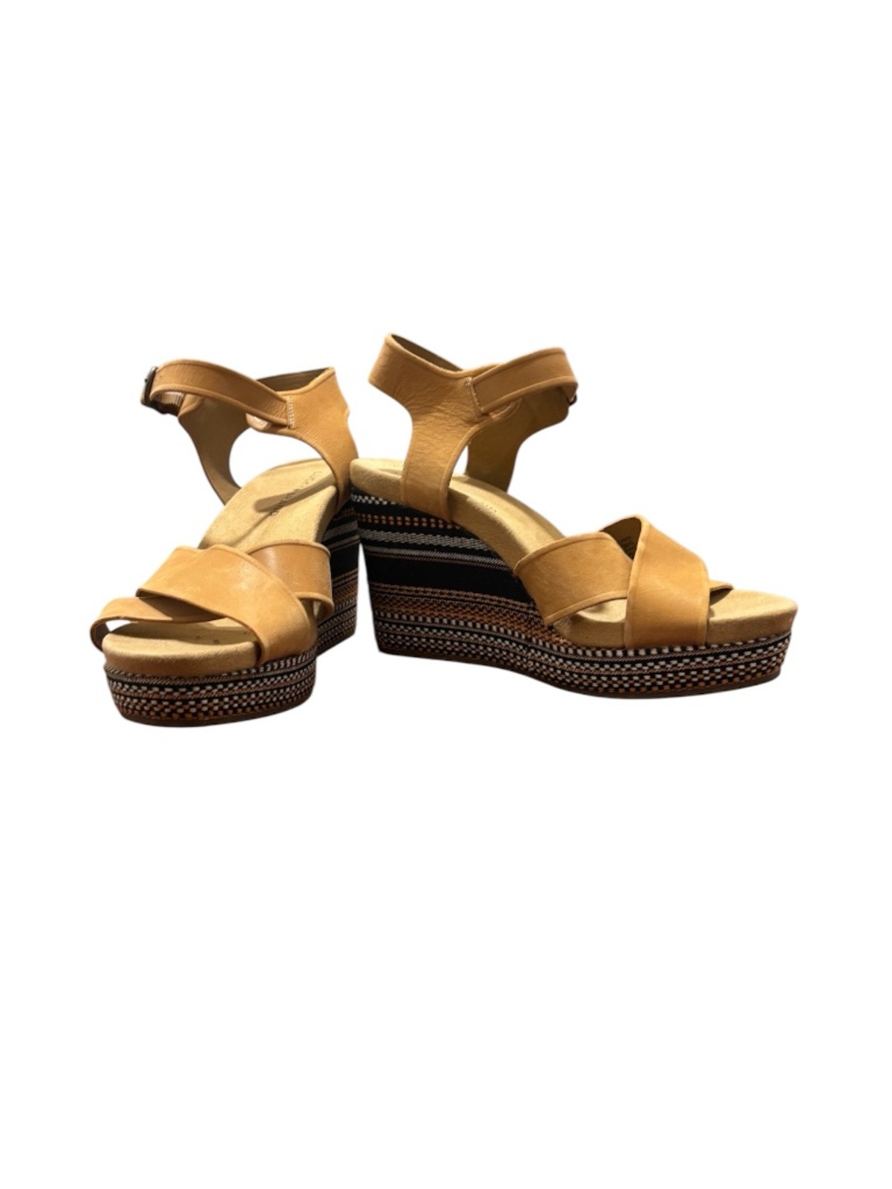 Lucky Brand Women's Yarosan Leather Wedges in Desert Size 9